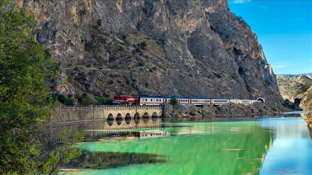 Karadeniz'de doğa şöleni! Turistik Karaelmas Ekspresi yolcularını büyüledi 8